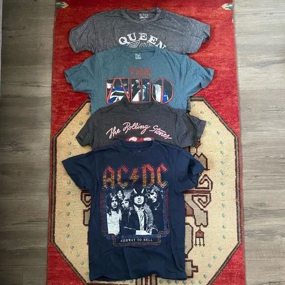 Bundle of SIX band tees - Picture 1 of 12
